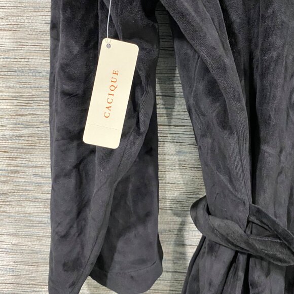 Cacique Womens Fabulous Black Plush Robe With Hood & Belted Waist Size 26/28 NWT - Picture 6 of 7